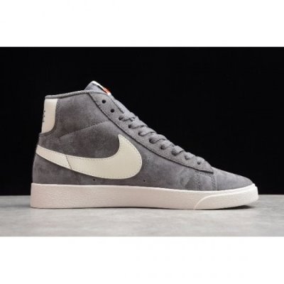 Nike Blazer Mid '77 Vntg Suede Siyah Kaykay Ayakkabı Türkiye - 9T6M9MOJ